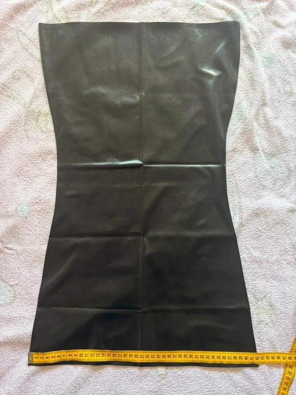 Zwarte buisjurk - latex - maat 36 (S) – photo 9